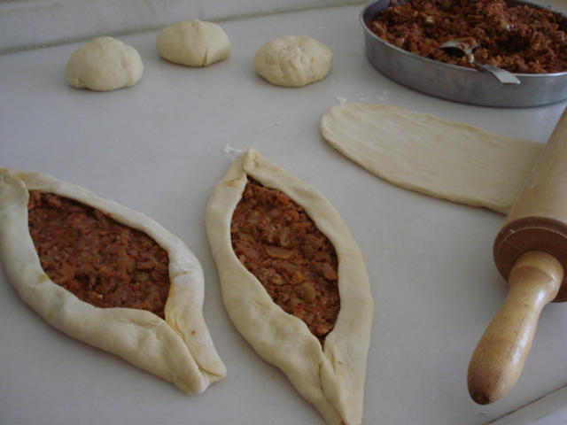 Zeytinli semsek(börek)