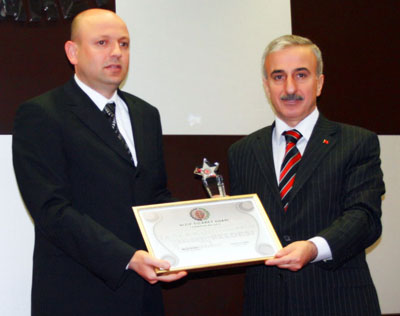 Şampiyonlar değişmedi Şampiyonlar değişmedi