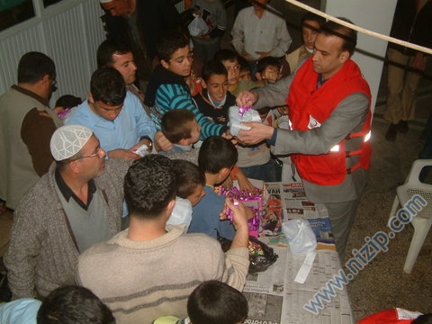 Nizip Kızılay Şubesinden Lokma Tatlısı