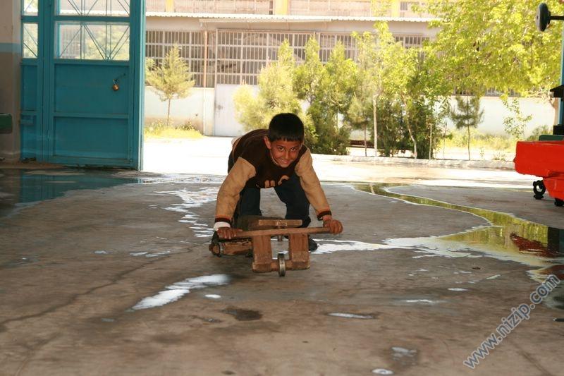 Bir fikrim var Nizip'e dair... Bir fikrim var Nizip'e dair...