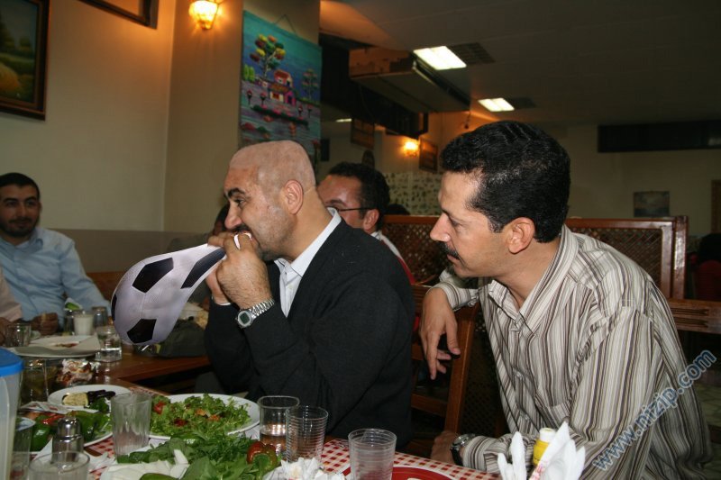 ILGINÇ BULDUGUNUZ FOTOGRAFLAR VE VİDEOLAR BURAYA:)