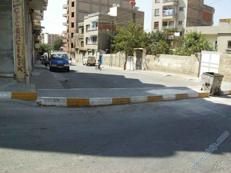Nizip'te İlginç Bir Yol!!! Nizip'te İlginç Bir Yol!!!