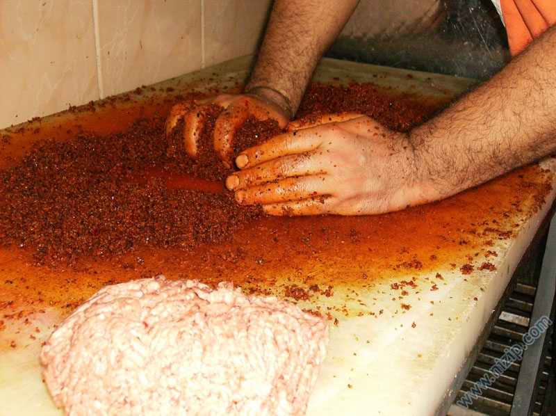 Osmanlı Kafede Nizip.com'un Geleneksel Çiğ köfte Etkinliği Yapıldı