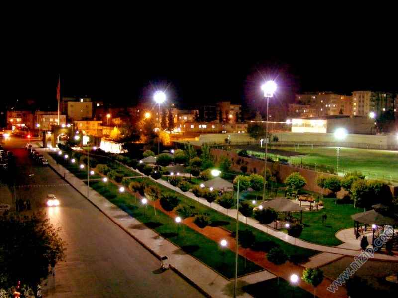 Bir  başka açıdan gece görüntüsü