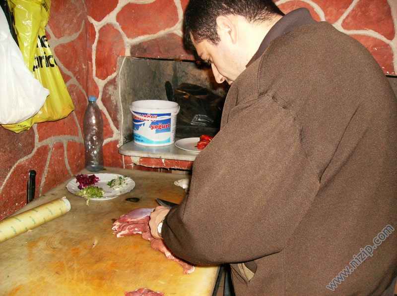 Geleneksel Cumartesi Çiğ Köfte Partisi -3- Geleneksel Cumartesi Çiğ Köfte Partisi -3-