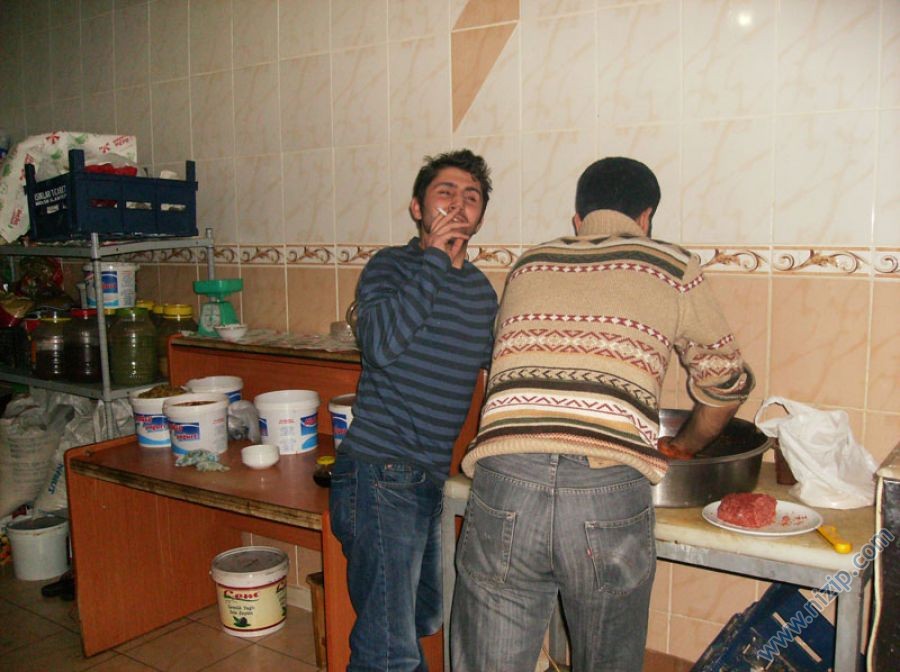 Geleneksel c.tesi çiğ köfte partisi 8 Geleneksel c.tesi çiğ köfte partisi 8
