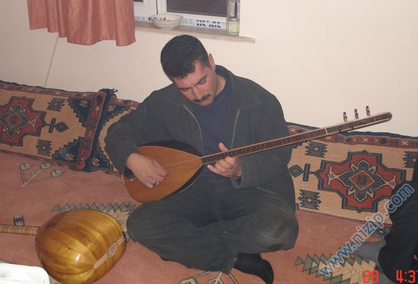 Nizip'te Gerçek Bir Halk Ozanı:Abdurahman AÇIKGÖZ