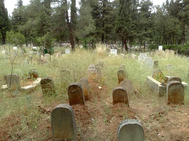 Mezarlıktaki Çalışmalar
