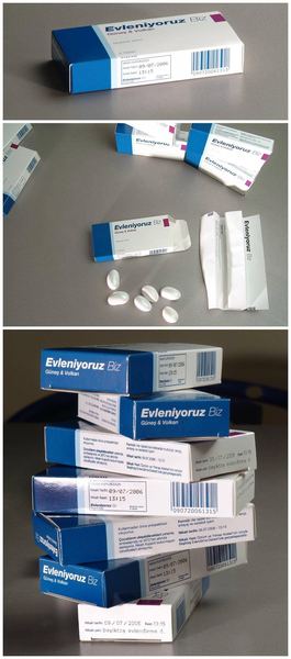 Dohtor-eczacı düğün davetiyesi..