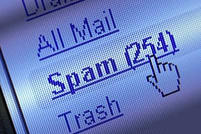 Spam Mail'lere Dikkat Edin!