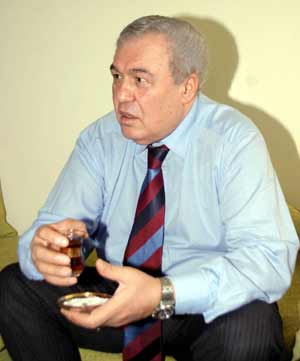 Güngören nizipliler derneği 04.04.2010  Kahvaltı