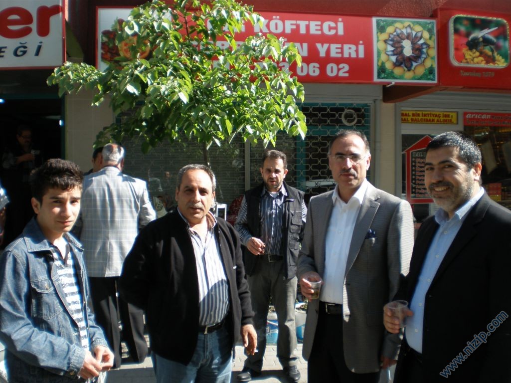 Güngören nizipliler derneği 02.05.2010 kahvaltısı