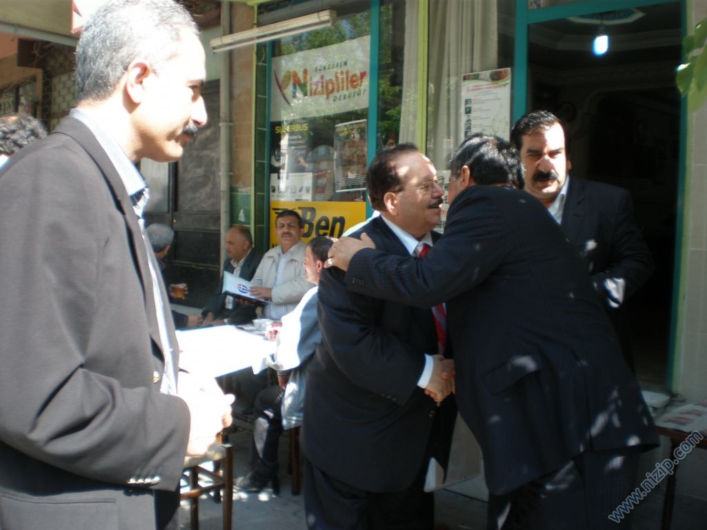 Güngören nizipliler derneği 02.05.2010 kahvaltısı