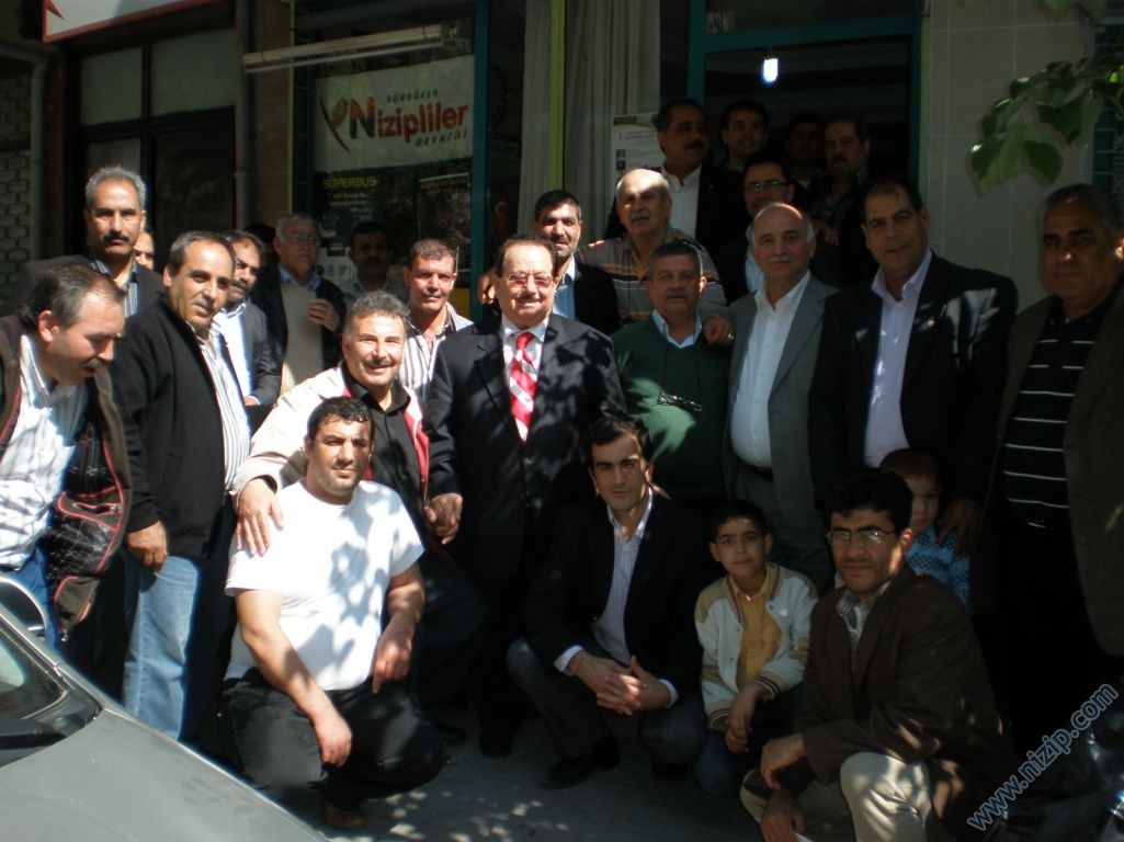 Güngören nizipliler derneği 02.05.2010 kahvaltısı