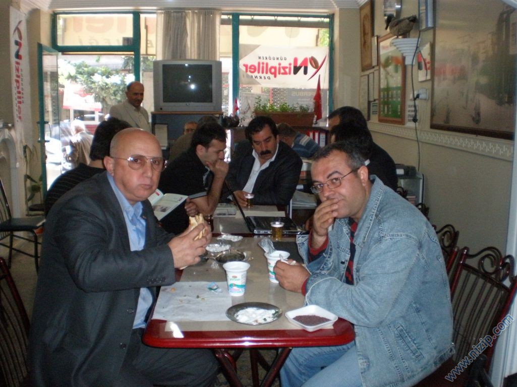 Güngören nizipliler derneği 02.05.2010 kahvaltısı