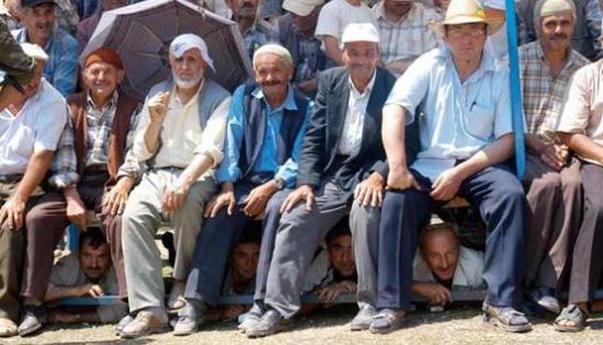 Canım ülkemden ortaya karışık..;):)