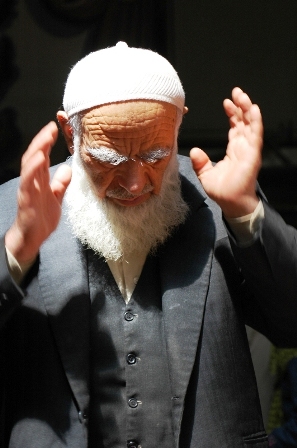 Cülha Mehmet Dede Duruşu