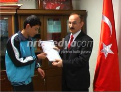 Başarı Sahiplerine Ödül Verildi