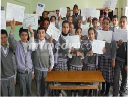 Öğrencilerin Karne Sevinci