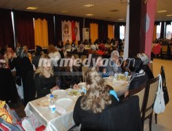 Emniyet Teşkilatı Mensupları Eşleri Yemekte Buluştu