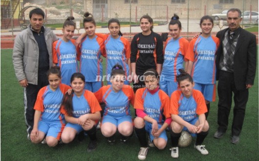 Cumhuriyet İlköğretim Okulu, Yıldız Kızlarda İlçe Birincisi