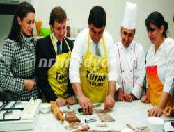 İtalyan Yemekleri Kursunu Tamamlayanlar Sertifikalarını Aldı