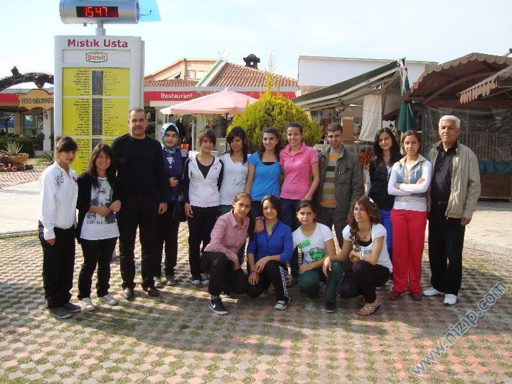 Salon hokeyinde yarı finalistler belli oldu