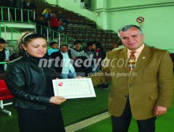 Nizip Kapalıda, Final Maçı ve Belge Töreni