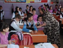 Nizip Belediyesi, "Yılın Anneleri"ni seçti