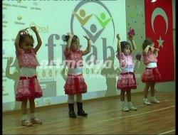 Miniklerin Yılsonu Gecesi Miniklerin Yılsonu Gecesi