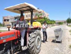 Nizip Belediyesinden İlaçlama Çalışması Nizip Belediyesinden İlaçlama Çalışması