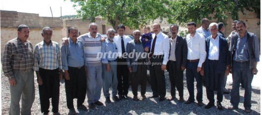 AK Parti Adayları Beldeleri Gezdi