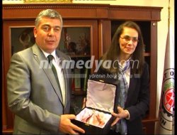Kadın Girişimcilerden Özyurt'a Plaket
