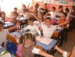 Okullara 1 Gün Seçim Tatili Okullara 1 Gün Seçim Tatili