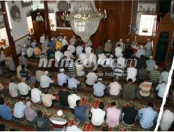 Ramazan\'ın İlk Cuma Namazı Sevinci Ramazan\'ın İlk Cuma Namazı Sevinci
