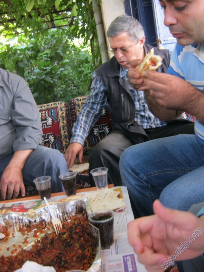 Cumartesi Tavası
