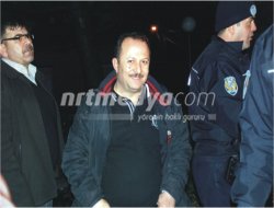 Kaza Yapan Sürücü, Ağlanacak Haline Güldü