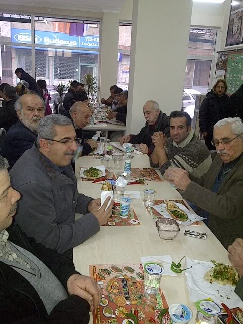 Güngören nizipliler derneginde kahvaltı