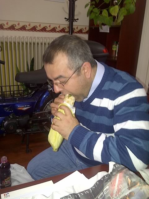 Hidonun dürüm keyfi Hidonun dürüm keyfi