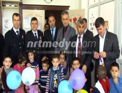 Video:   POLİSTEN, ÖĞRENCİLERE EĞİTİM SEMİNERLERİ
