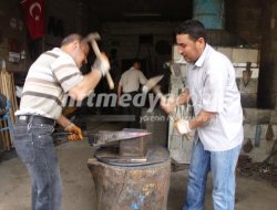 "Kelaynak Gibi Neslimiz Tükeniyor'' "Kelaynak Gibi Neslimiz Tükeniyor''
