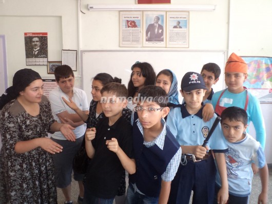 Video: "OTOGARGARA" NİZİP'TE Video: "OTOGARGARA" NİZİP'TE