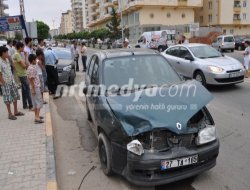 Nizip\'te Otomobiller Çarpıştı: 3 Yaralı