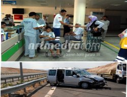 Demir Bariyerlere Çarptılar Burunları Bile Kanamadı Demir Bariyerlere Çarptılar Burunları Bile Kanamadı