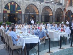 Matbaacılar iftar yemeğinde bir araya geldi