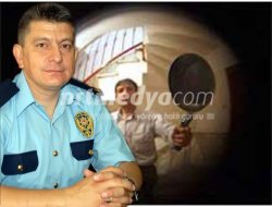 Video: POLİS, KAPIDAN SATICILARA DİKKAT ÇEKTİ Video: POLİS, KAPIDAN SATICILARA DİKKAT ÇEKTİ