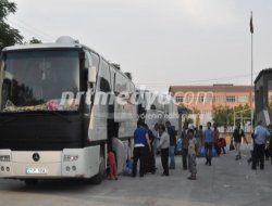 Nizip'teki Suriyeliler Karkamış Çadır Kente gönderildi