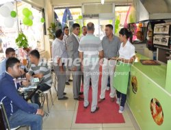 Pizza palas hizmete girdi