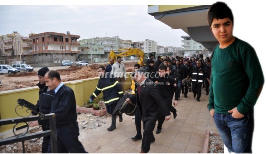 Nizip'te Asansör Boşluğuna Düşen Kişi Öldü