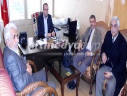 Muhtarlar Derneği Nizip Şubesi'nde Başkanlık Seçimi Muhtarlar Derneği Nizip Şubesi'nde Başkanlık Seçimi